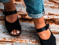 Zdravotní sandály na halluxy Leons Eva - Černá