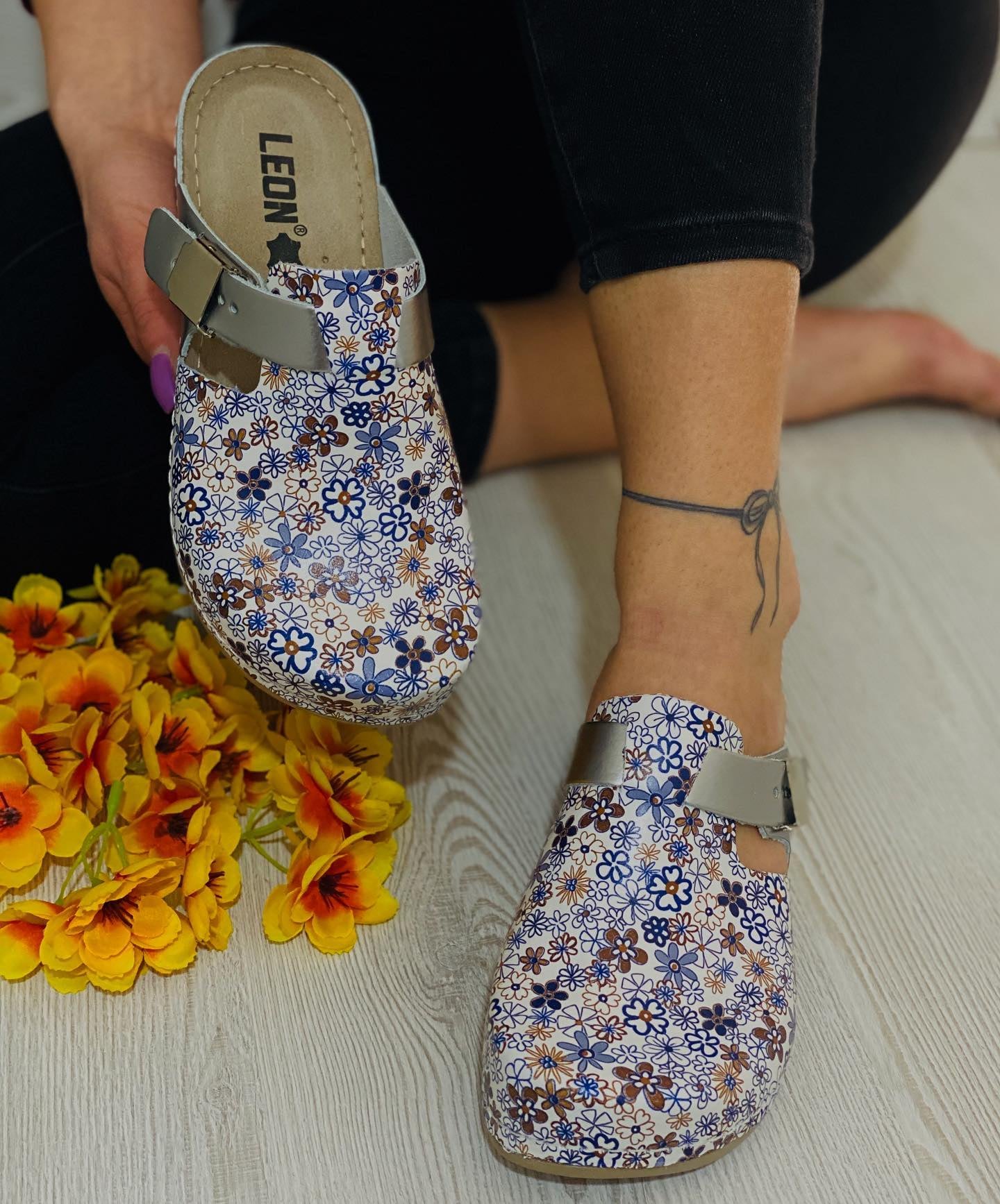 Dámská zdravotní obuv Leons Crura - Béžový květ