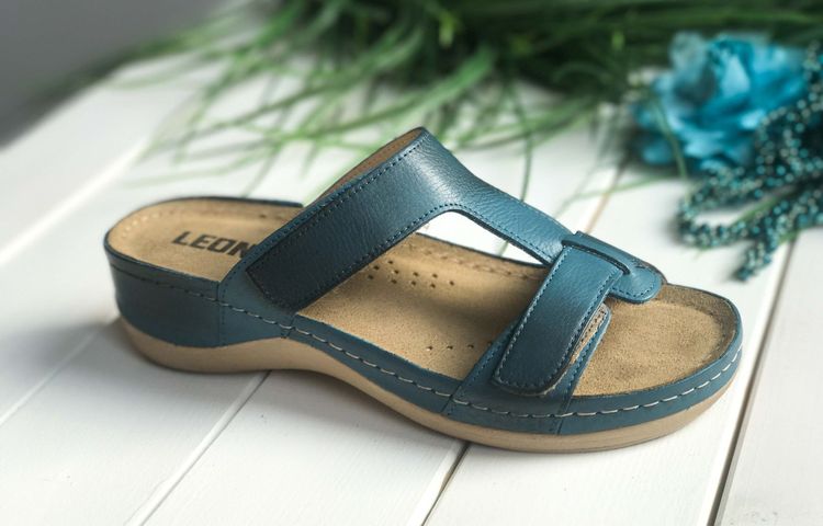 Leons Vita - Modrá